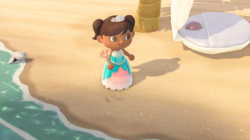 (Animal Crossing NH Mermaid-Themed Clothing Image)